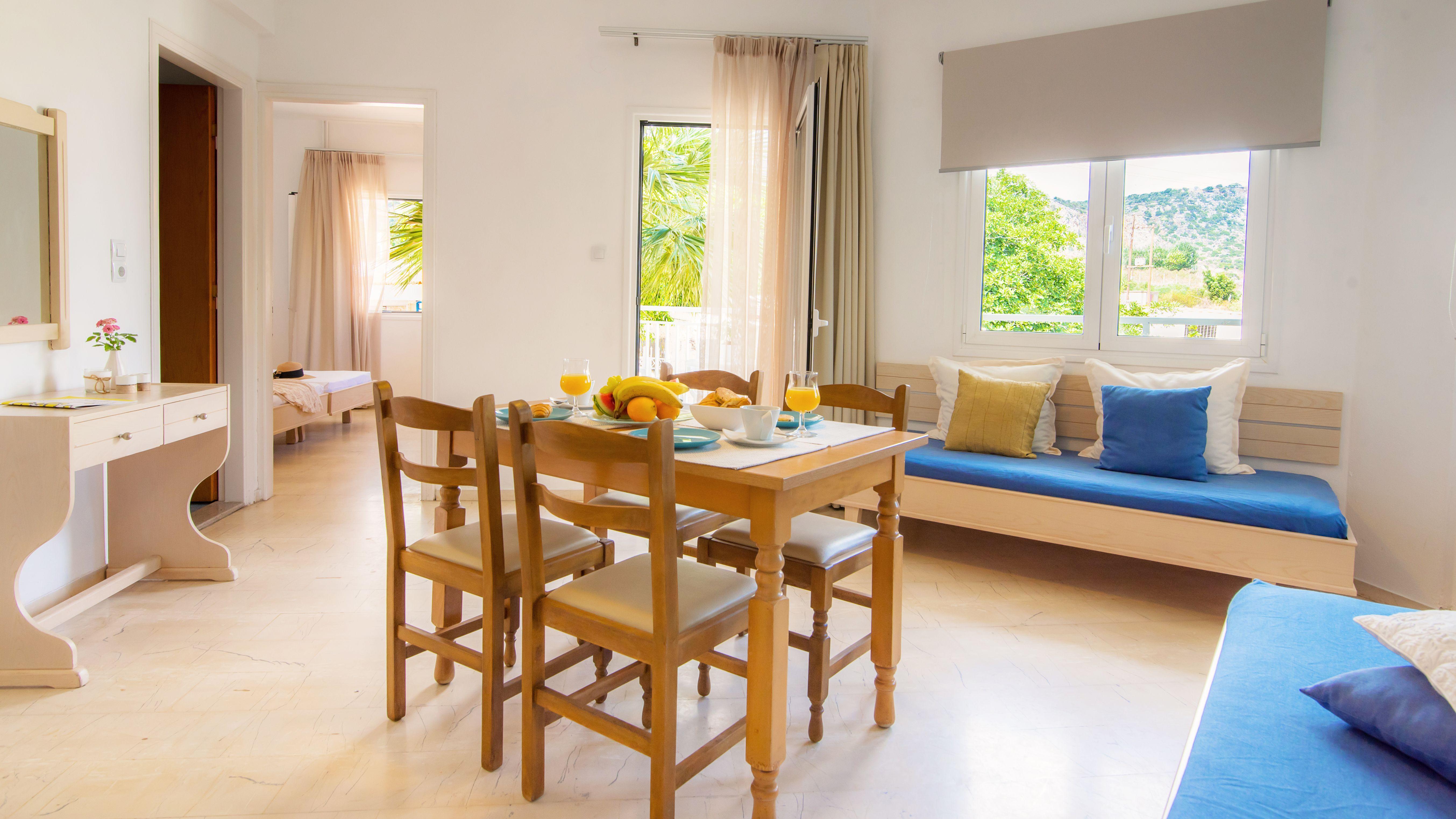 เมลิสซา อพาร์ตเมนต์ Aparthotel มาเลีย ภายนอก รูปภาพ